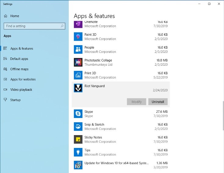 Windows’un “Uygulamalar ve özellikler” menüsü böyle görünür; Riot Vanguard’ı buradan kaldırabilirsin.